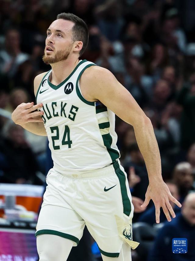 包含转会期皇家马德里备战亚冠Ming与80激战G2分钟，今夜密尔沃基雄鹿备战NBA常规赛直接炸裂的词条